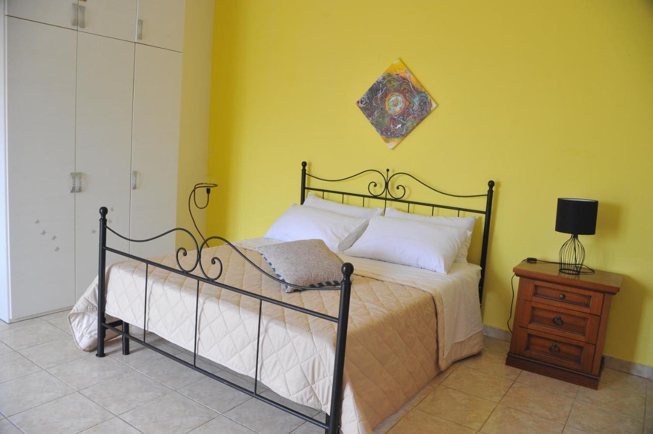 Adri'S House Hotell Monterotondo  Eksteriør bilde