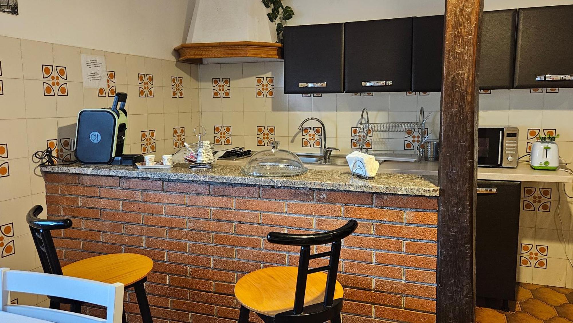 Adri'S House Hotell Monterotondo  Eksteriør bilde