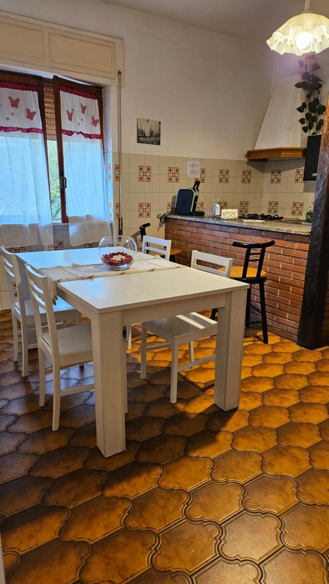Adri'S House Hotell Monterotondo  Eksteriør bilde